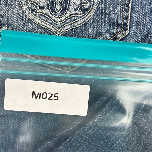 Women's Blue Ankle Jeans - Picture 11 of 11